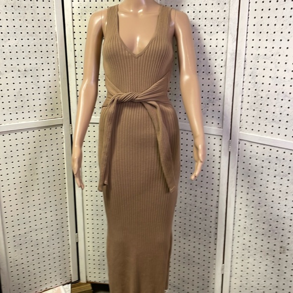 NWOT Good American - Picture 2 of 10